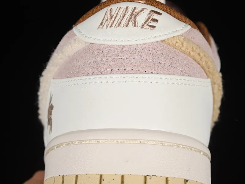 All Categories Nk SB Dunk Series Nk SB Dunk Low Low-top sneakers Nk Dunk Low "Year of the Rabbit" Year of the Rabbit Rabbit theme SB low-top sports and leisure sneakers FD4203-211